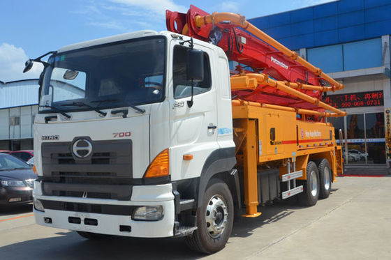 China Camión concreto de la bomba del auge concreto del metro 36Z con el chasis Hino700 fábrica
