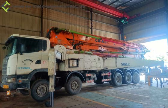 El chasis de CIFA los 58m Scania utilizó el camión concreto de la bomba del auge