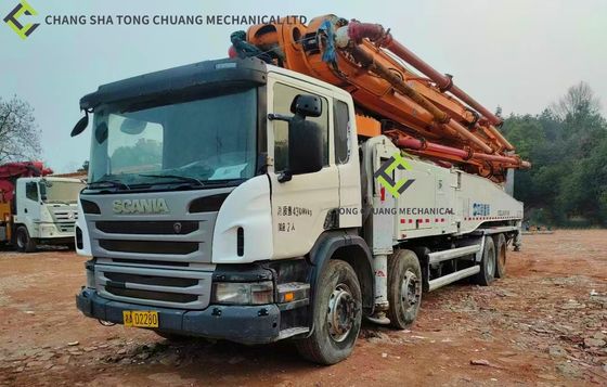 Los chasis 2014 de Zoomlion Heavy Industries los 56m Scania dan en segundo lugar el camión de la bomba concreta