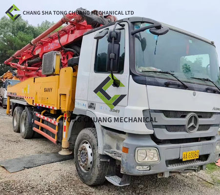 En el año 2011 Sany Mercedes Benz Chasis 43 metros Caminos de bombeo de hormigón 5 cilindros 5 mástiles